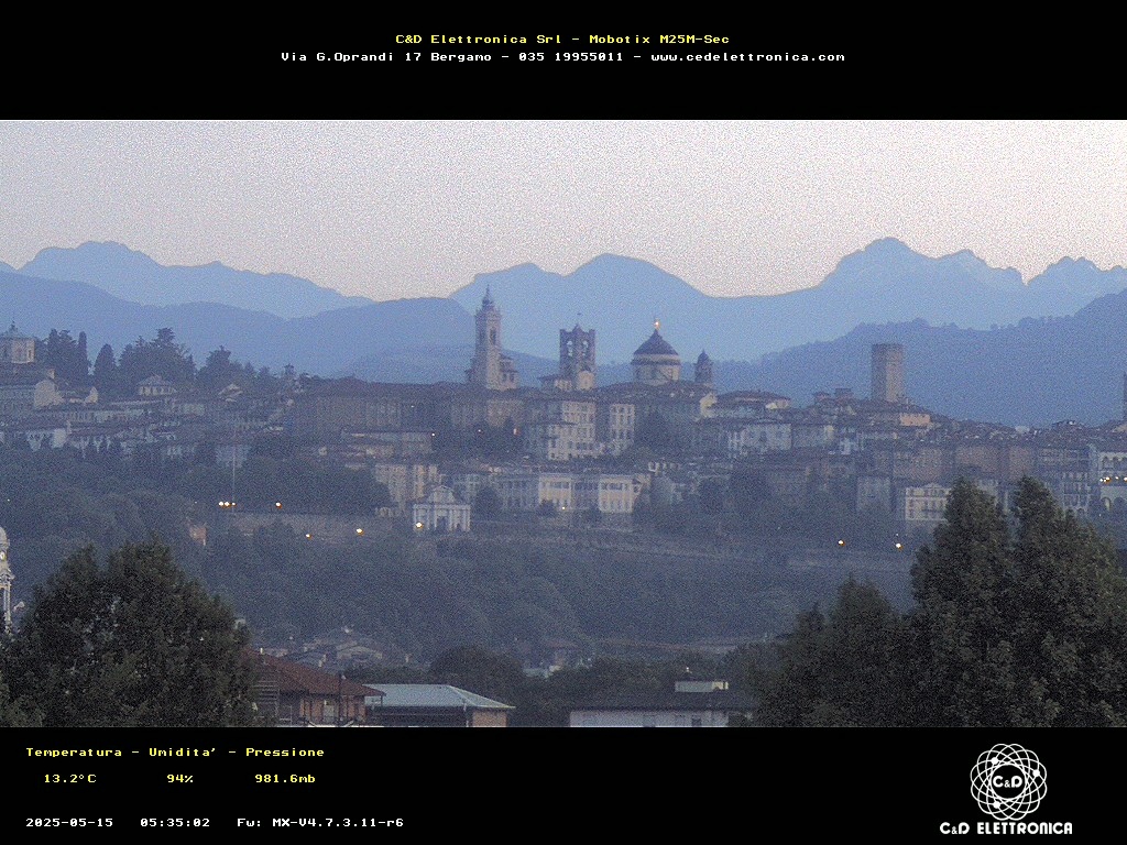 immagine della webcam nei dintorni di Strozza: webcam Bergamo